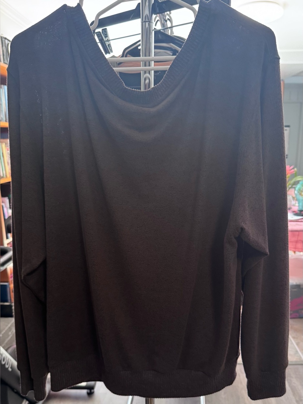 78 & Sunny Women’s Off-Shoulder Sweatshirt - Picture 4 of 4